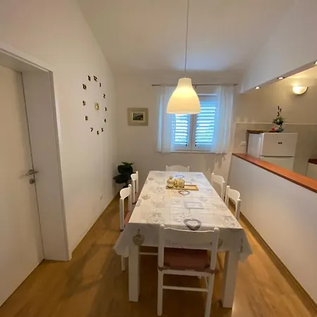 Apartmani Mare Baska Voda Exterior photo