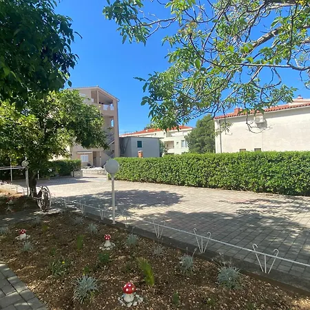 Apartmani Mare Baska Voda Exterior photo